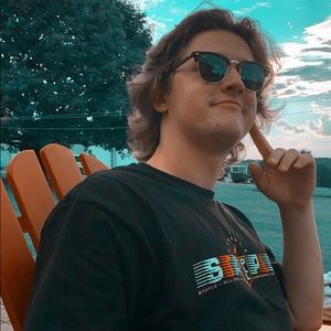 Meet your Posher, Brennan